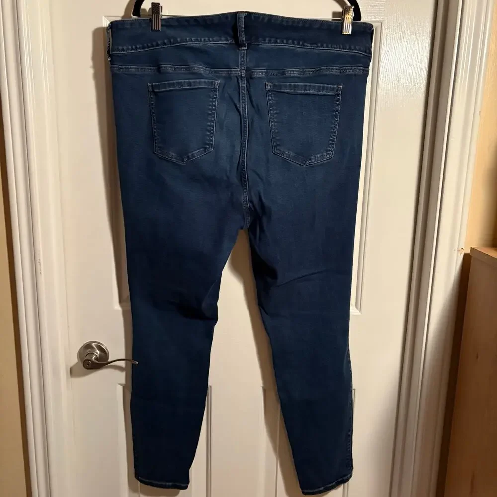 Torrid Super Soft Jegging Jeans Women’s 20R Distressed Triple Button Dark Wash - Picture 2 of 4